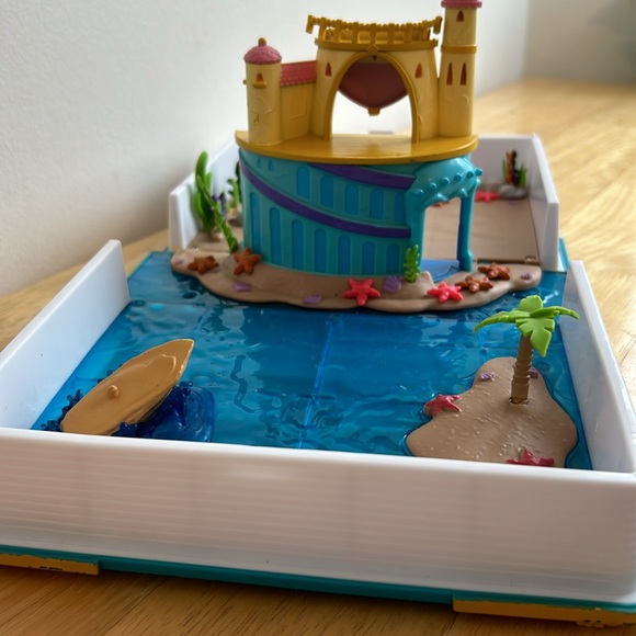 About to donate! Polly Pocket Ariel book Little Mermaid Disney Castle Island - Picture 7 of 7
